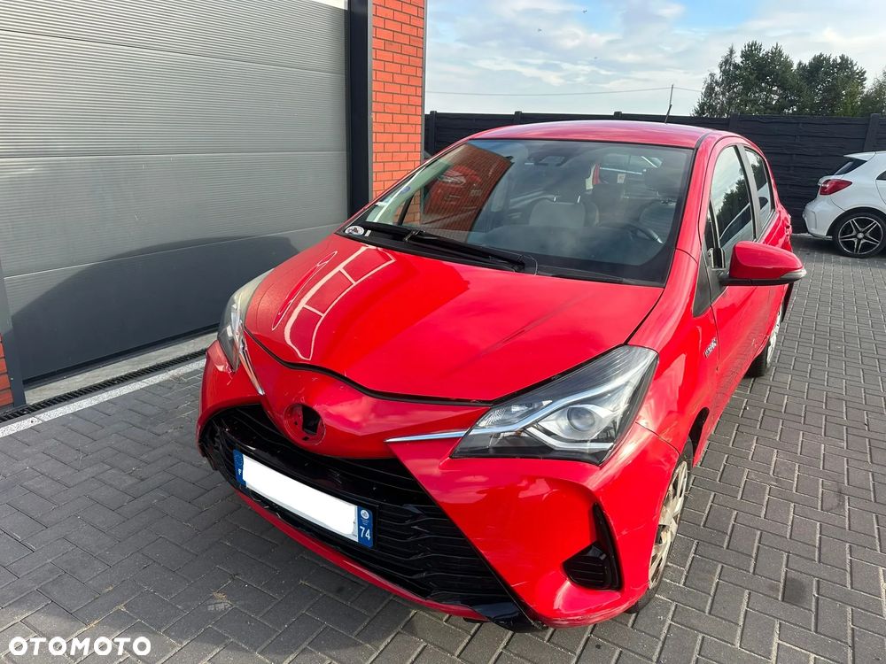 Toyota Yaris Hybrid 100 Active EU6 - 34