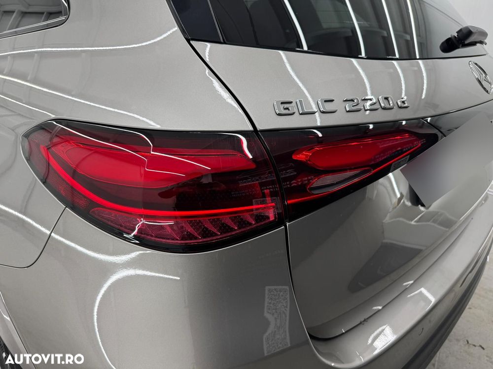 Mercedes-Benz GLC 220 d 4Matic 9G-TRONIC AMG Line Advanced - 22