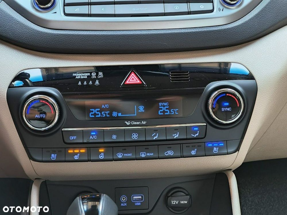 Hyundai Tucson 1.6 T-GDi Premium 4WD DCT - 32