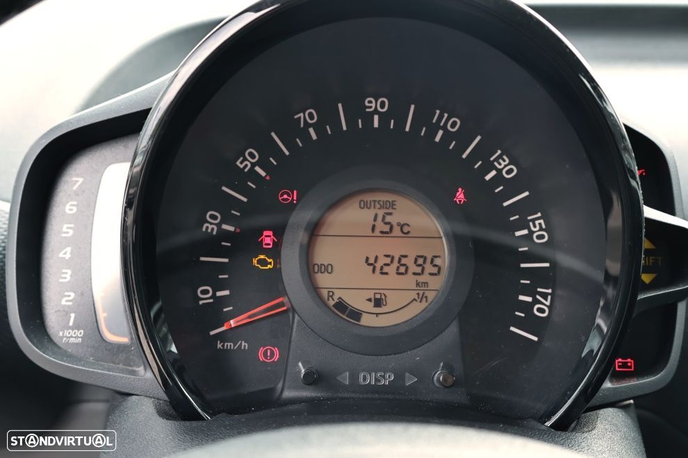 Citroën C1 1.0 VTi Shine - 6