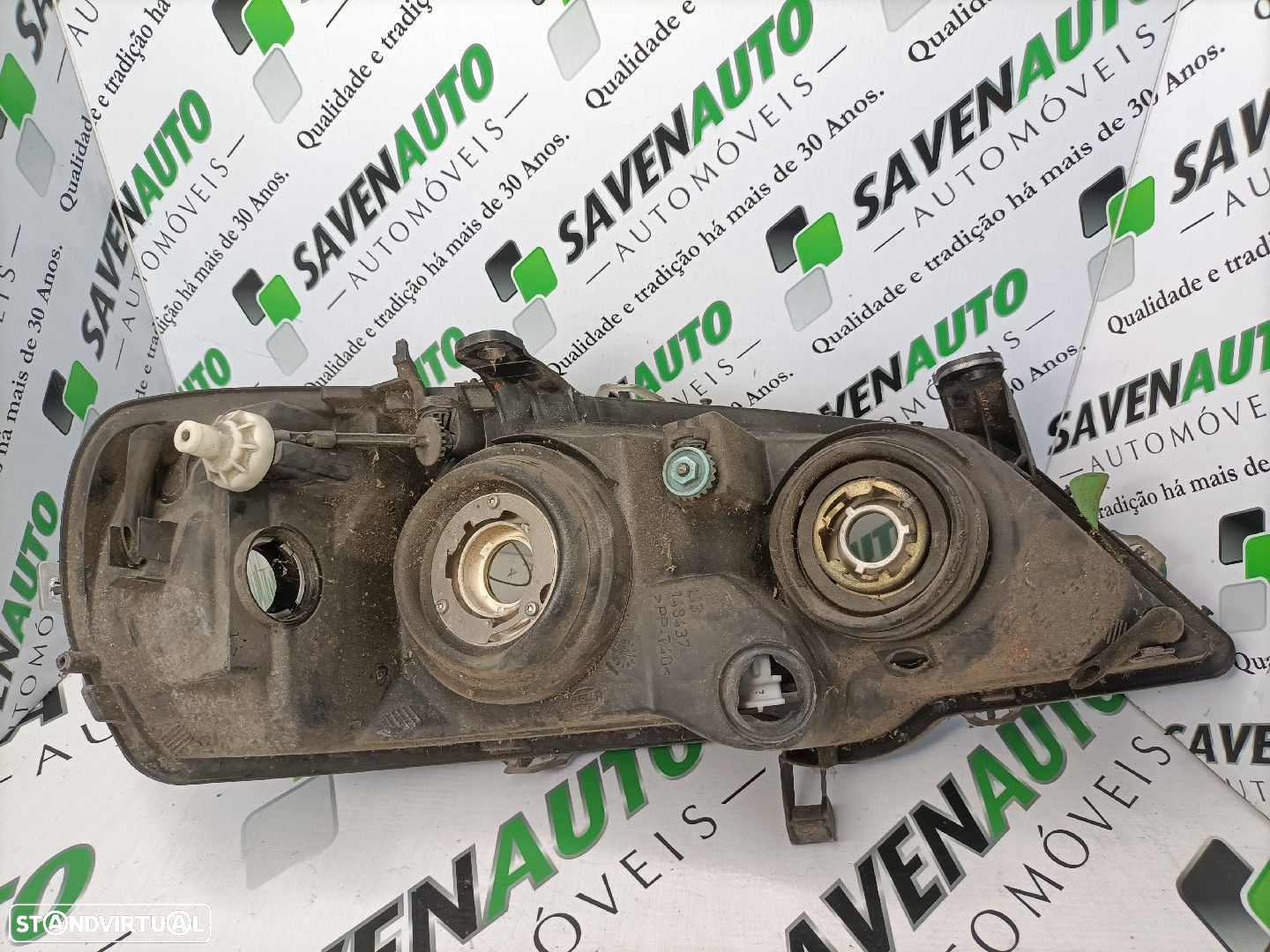 Farol Esq Opel Astra G Caixa (F70) - 2