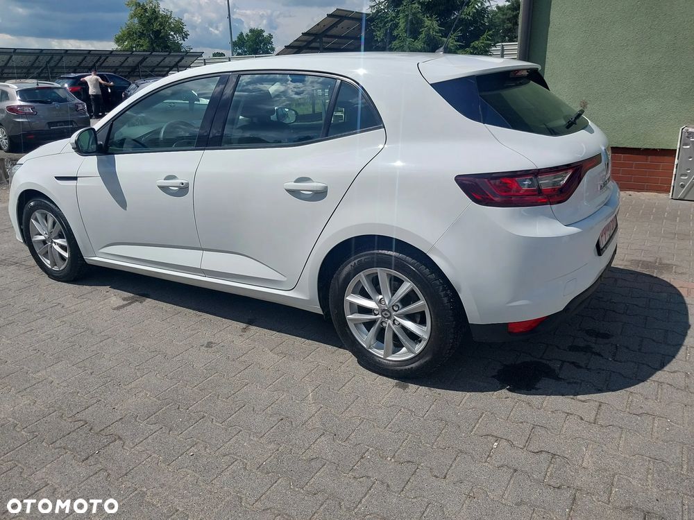 Renault Megane 1.2 Energy TCe Limited - 5
