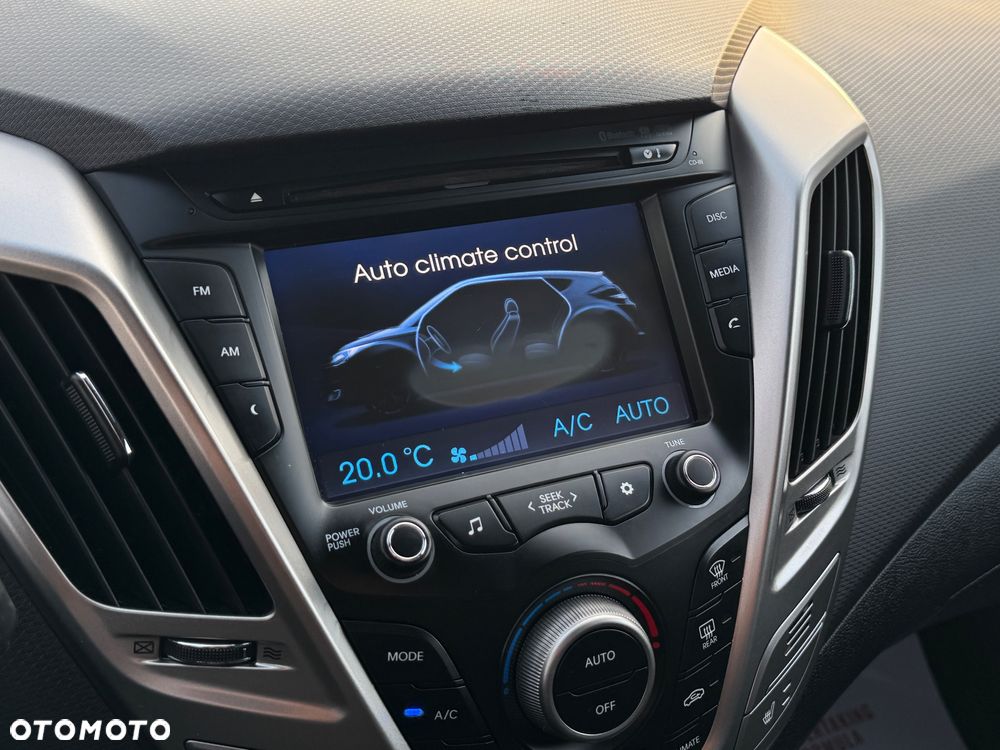 Hyundai Veloster 1.6 GDI Style - 21