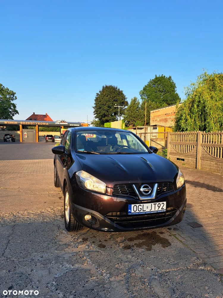 Nissan Qashqai - 2