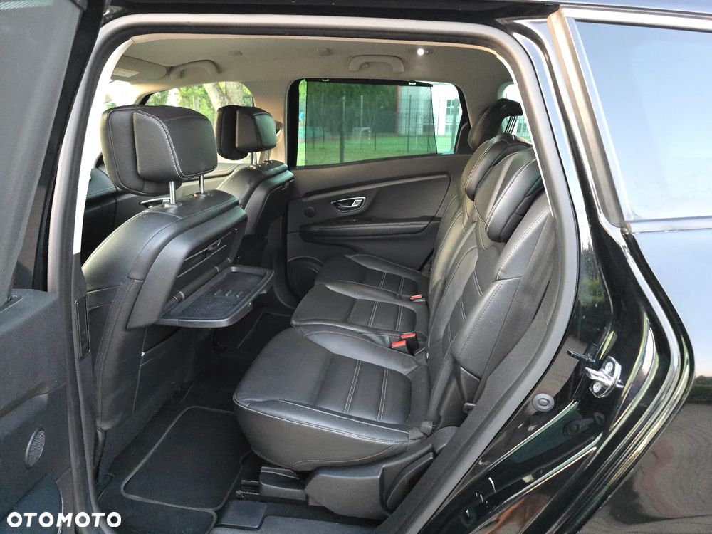 Renault Grand Scenic - 9