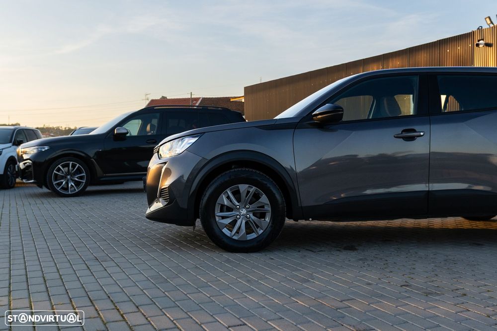 Peugeot 2008 1.2 PureTech Active Pack - 4