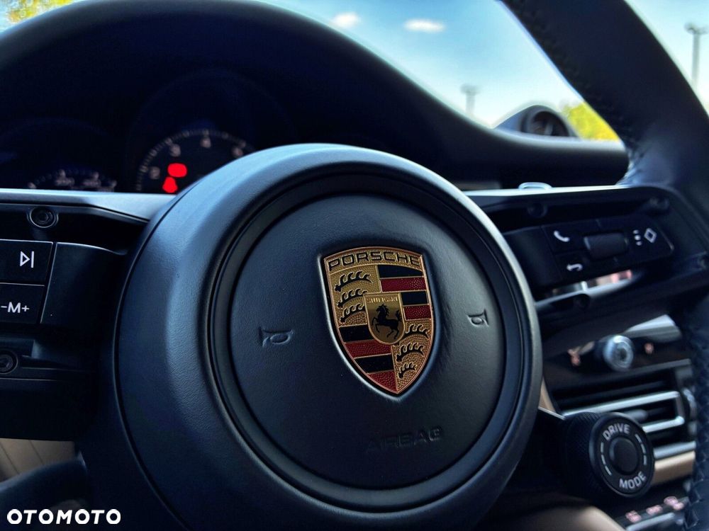 Porsche Macan - 27