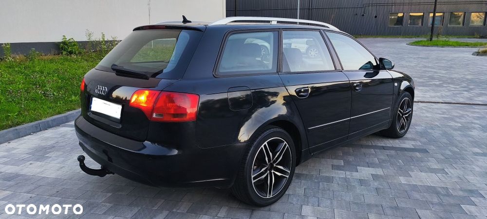 Audi A4 Avant - 4