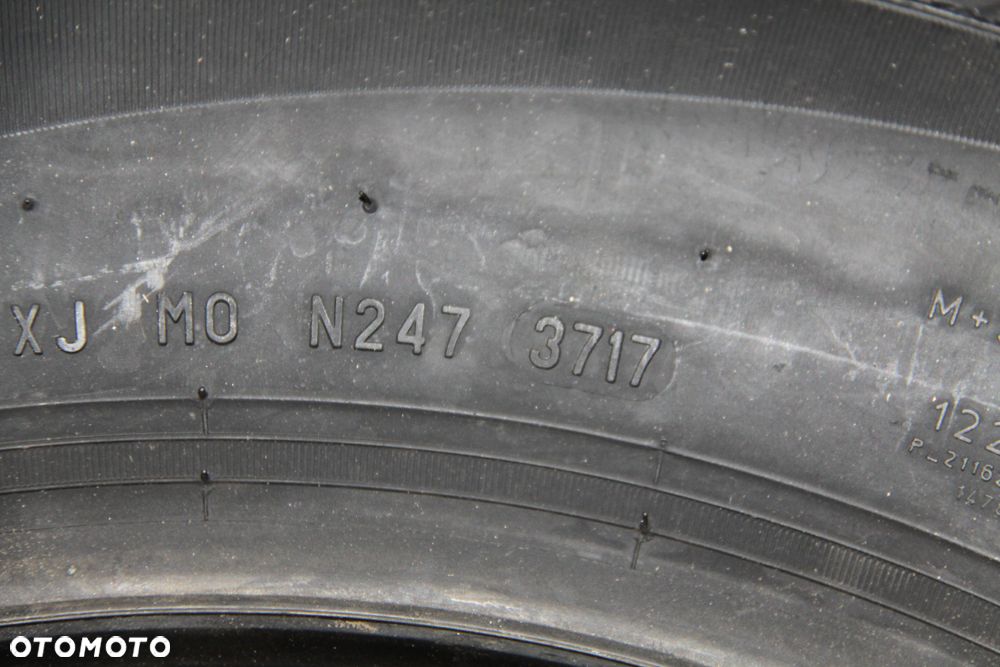 Opona Pirelli Snowcontrol 185/65R15 - 6