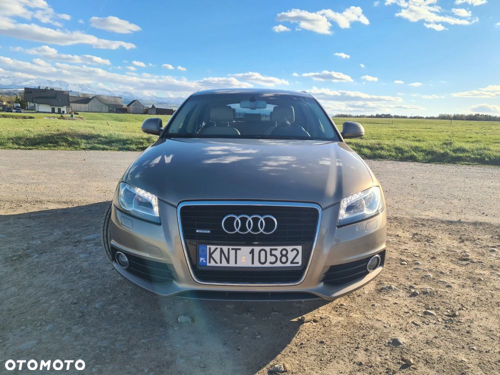 Audi A3 Sportback 2.0 TFSI S tronic S line Sportpaket (plus) - 4