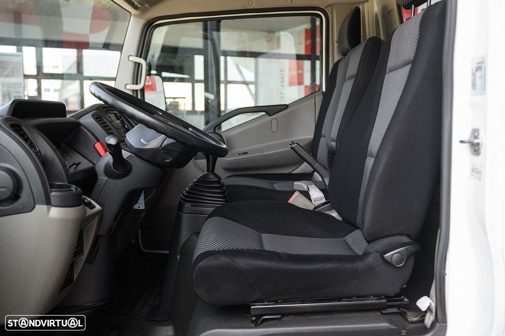 Renault Maxity 2.5 DXi 120.35 - 10