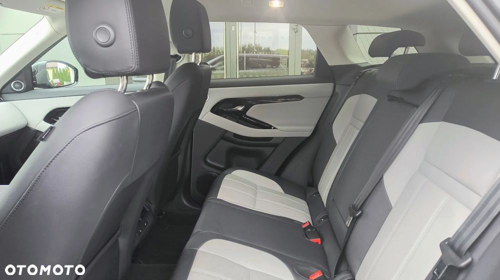 Land Rover Range Rover Evoque - 12