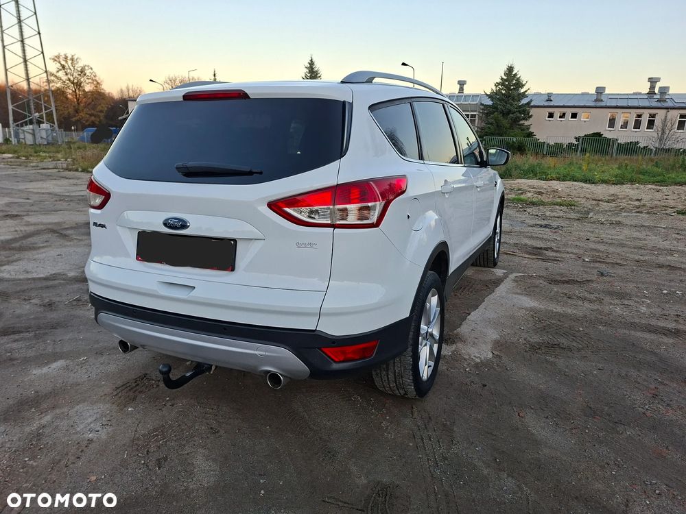 Ford Kuga - 8