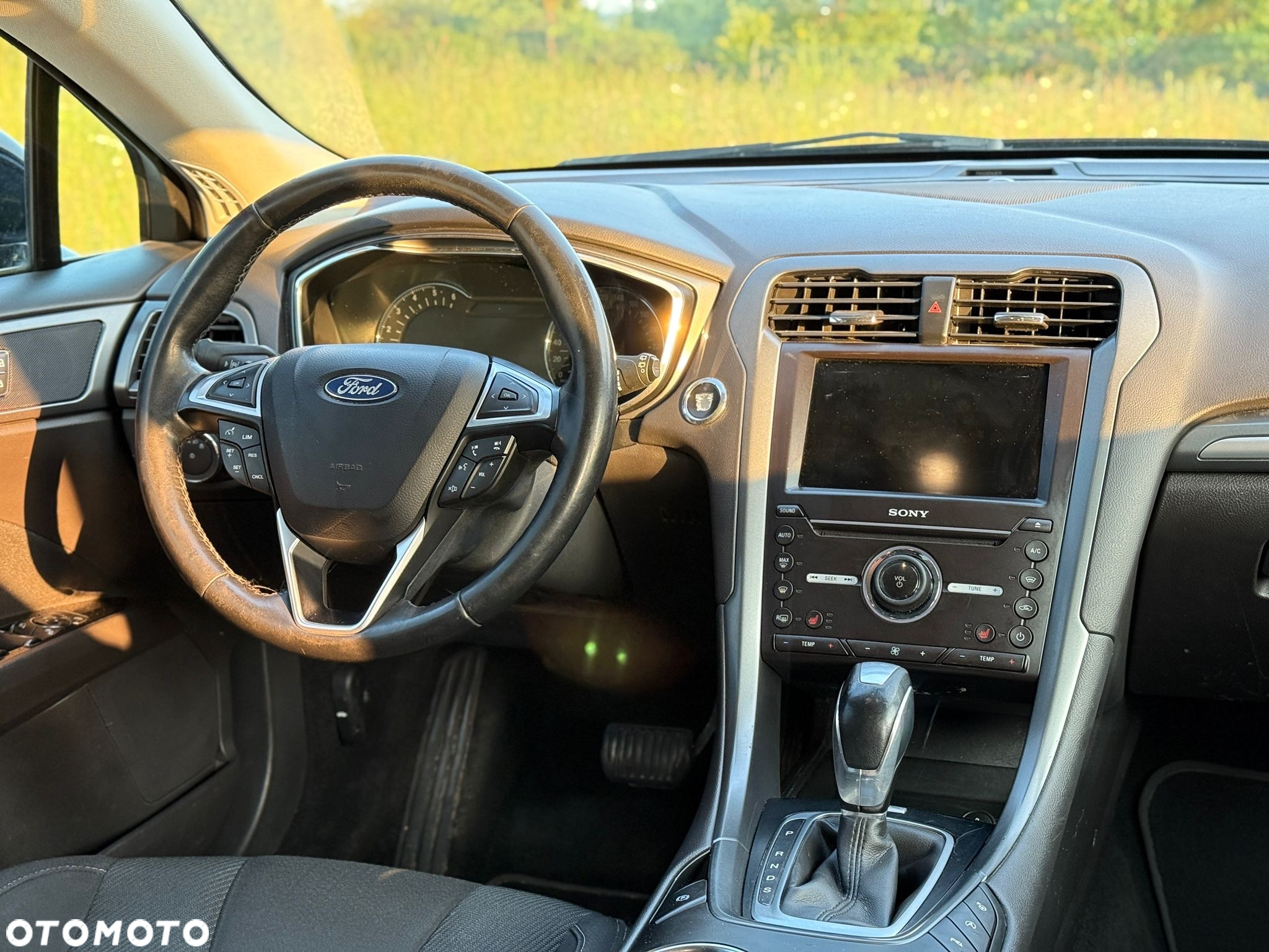 Ford Mondeo 2.0 TDCi Titanium PowerShift - 30