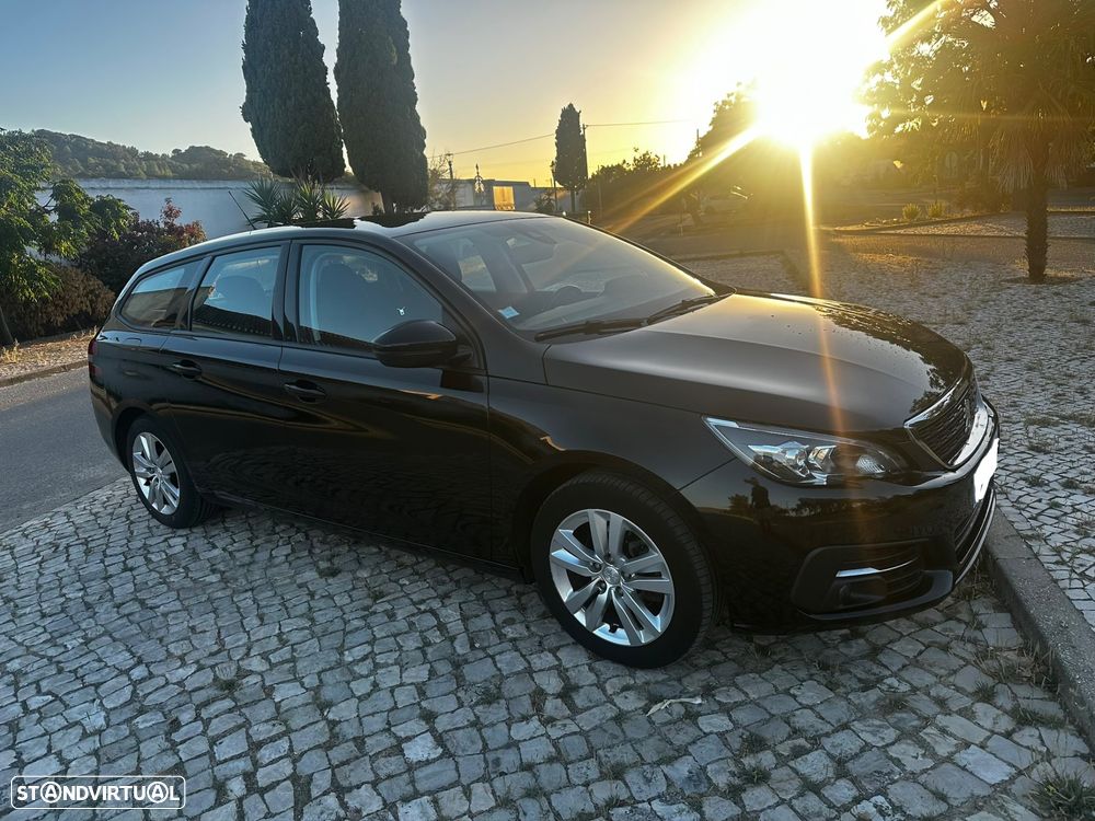 Peugeot 308 SW - 10