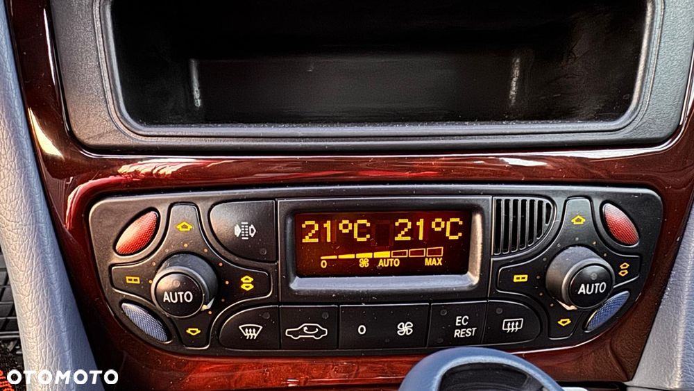 Mercedes-Benz Klasa C - 28