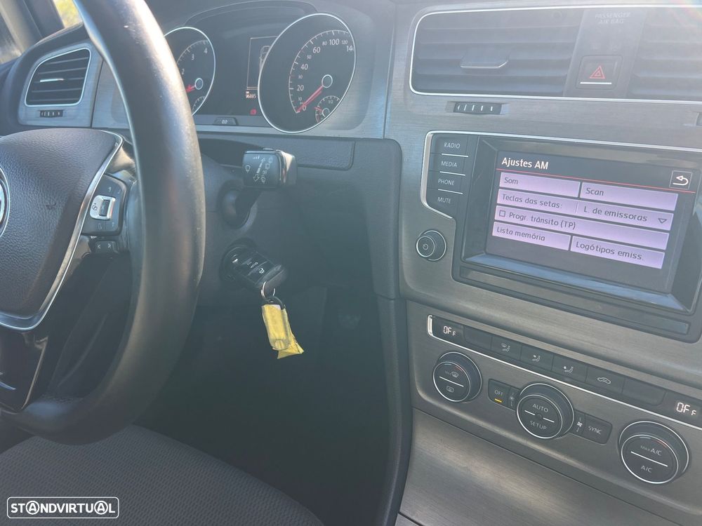 VW Golf 1.2 TSi Style BlueMotion - 25