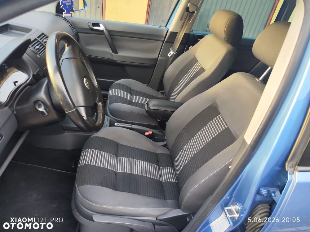 Volkswagen Polo 1.2 Comfortline - 15