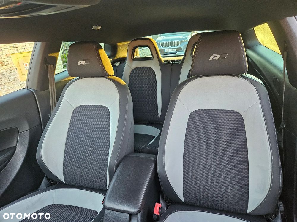 Volkswagen Scirocco - 23