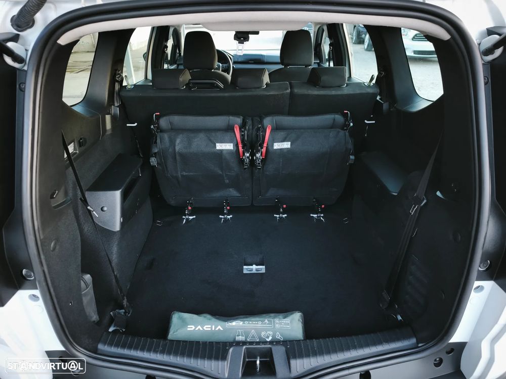 Dacia Jogger 1.0 ECO-G Essential 7L Bi-Fuel - 13