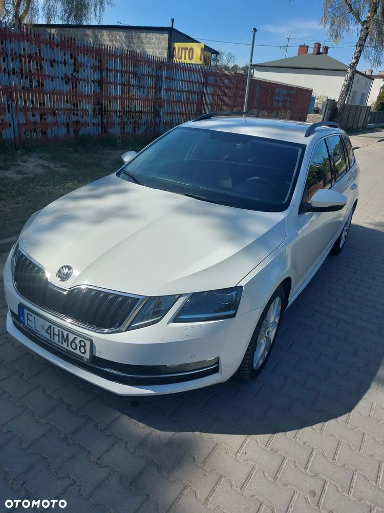 Skoda Octavia 2.0 TDI Style DSG - 1