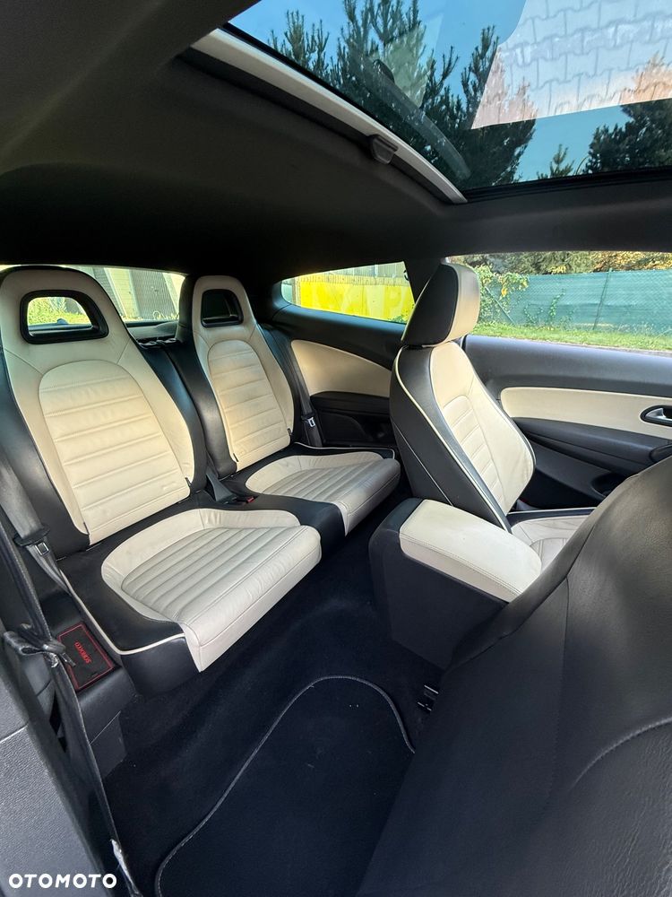 Volkswagen Scirocco 2.0 TDI DSG Edition - 7