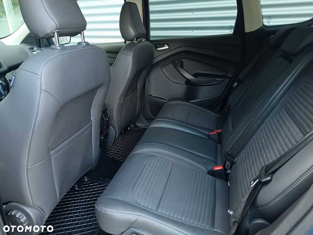 Ford Kuga 2.0 TDCi AWD Titanium - 30