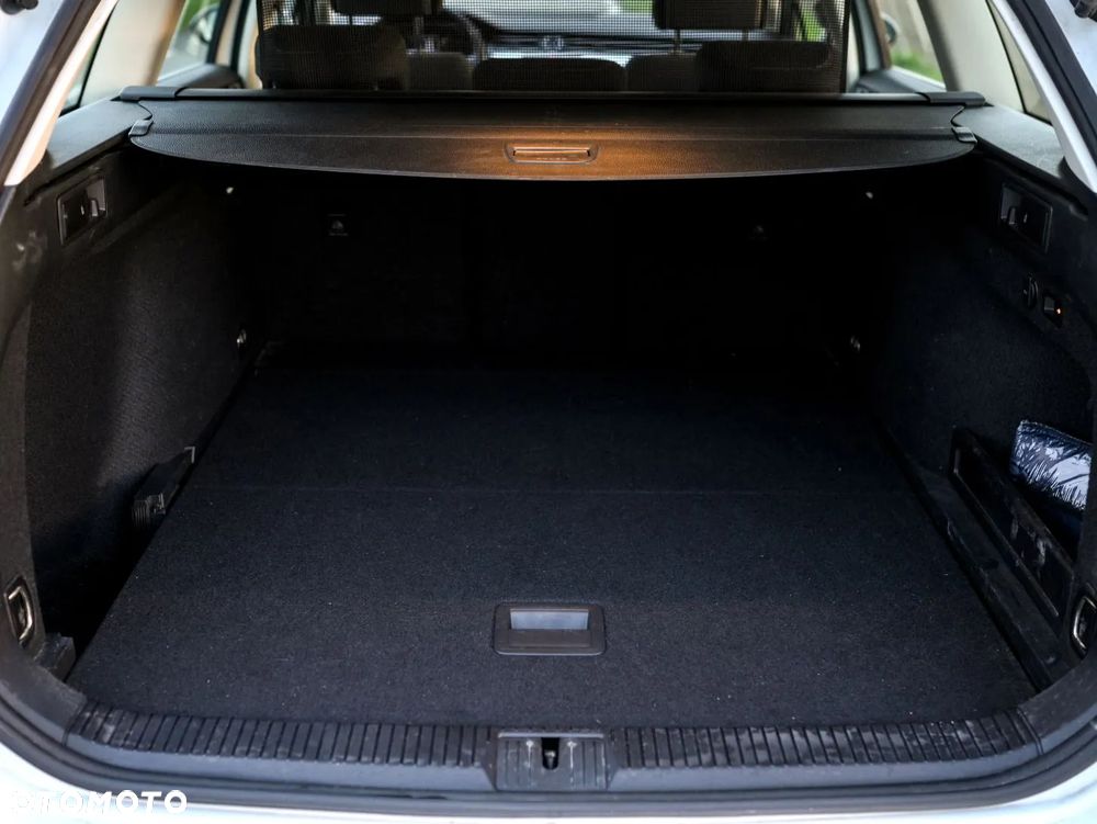 Volkswagen Passat ver-2-0-tdi-bmt-comfortline - 25