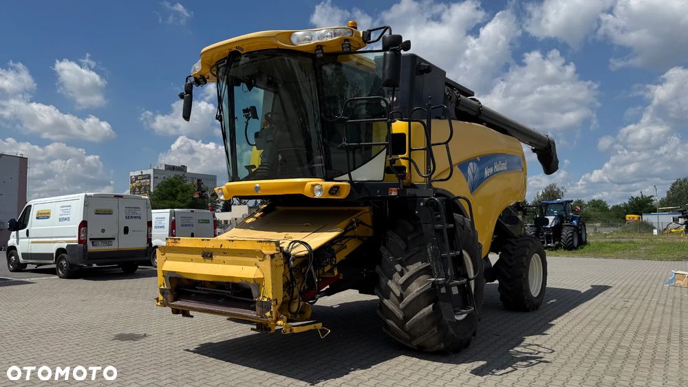 New Holland CX8070 - 17