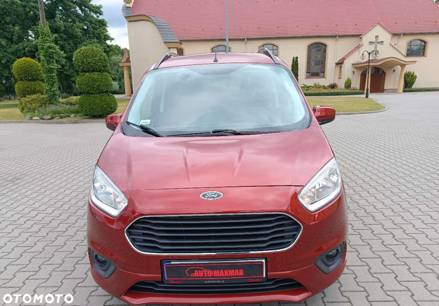 Ford Tourneo Courier - 2