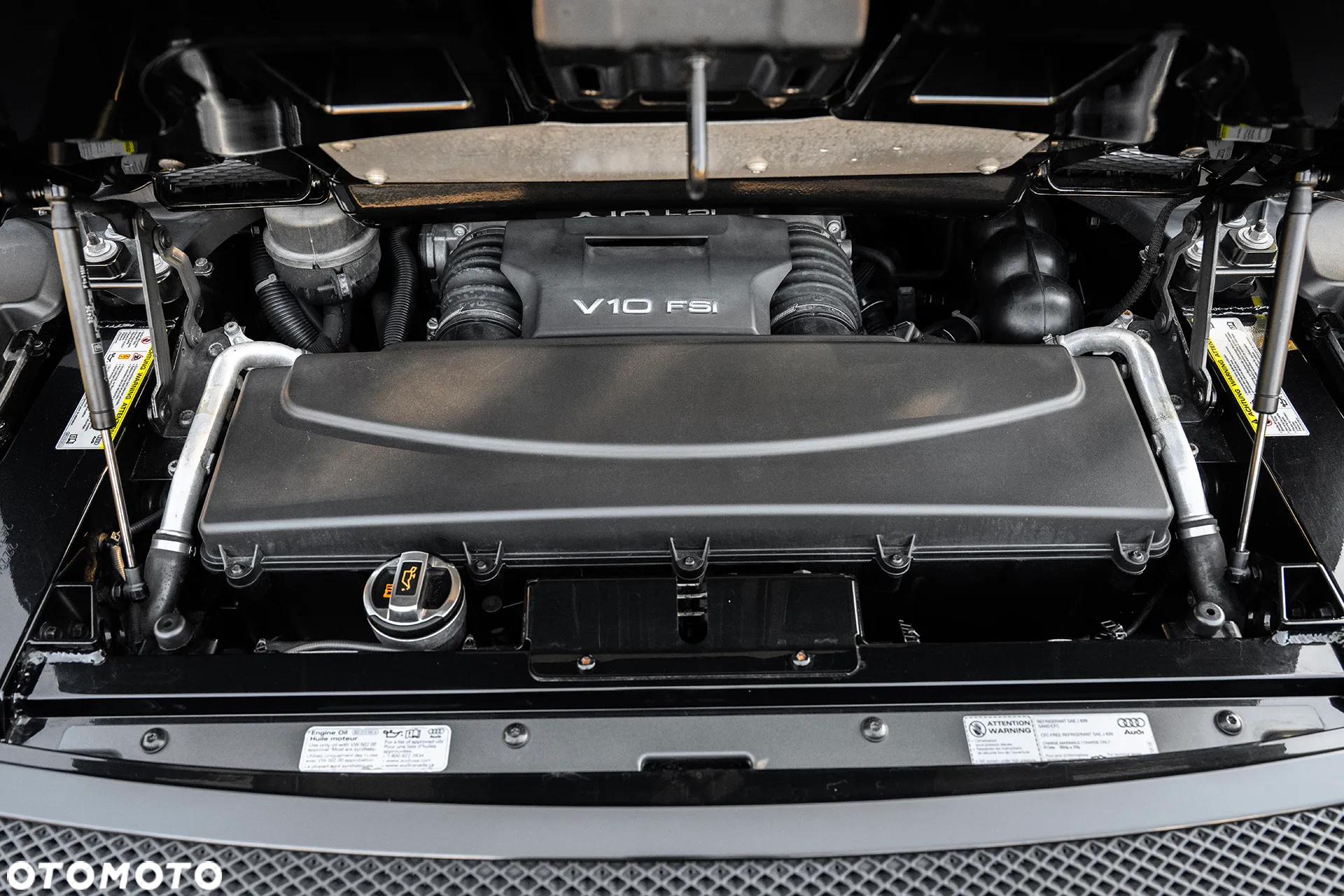 Audi R8 5.2 FSI quattro R tronic - 37