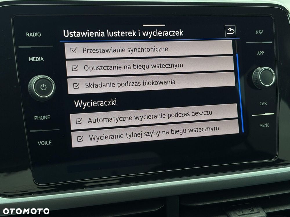 Volkswagen T-Roc 1.5 TSI Life DSG - 25