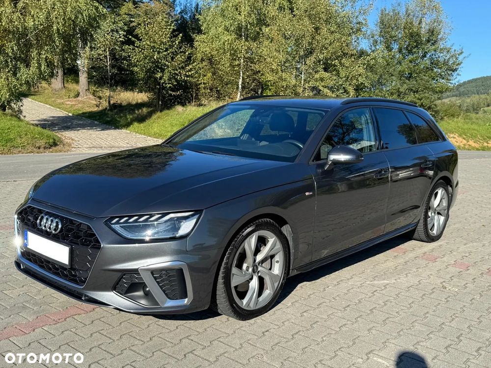 Audi A4 Avant 40 TDI quattro S tronic S line - 1