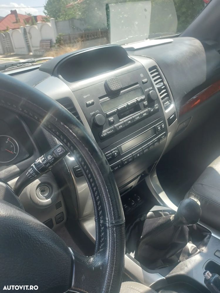 Toyota Land Cruiser 3.0 TD-4D VX - 5