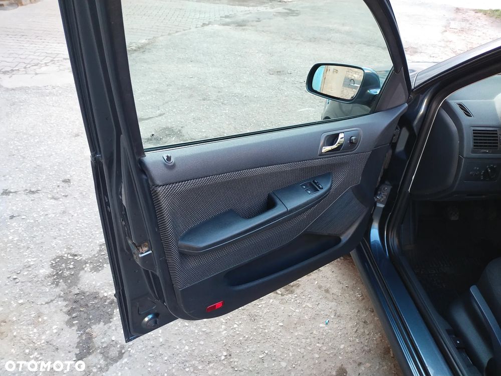 Skoda Fabia 1.4 16V Fresh - 8