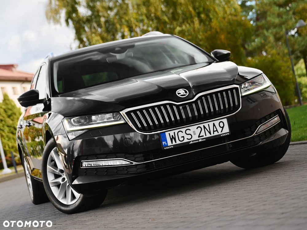 Skoda Superb 2.0 TDI DSG Style - 1