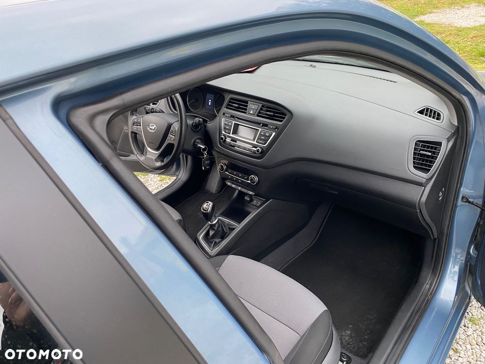 Hyundai i20 1.4 Style - 26