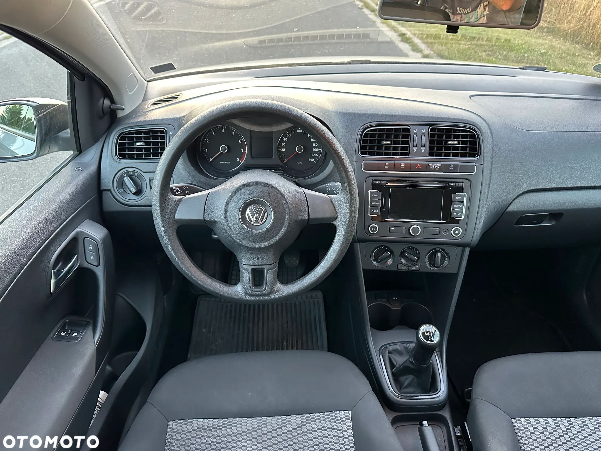 Volkswagen Polo 1.2 Blue Motion Technology Comfortline - 5