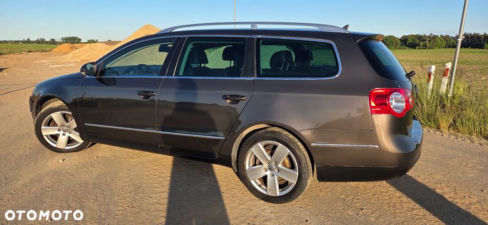 Volkswagen Passat 2.0 TDI Highline DSG - 4