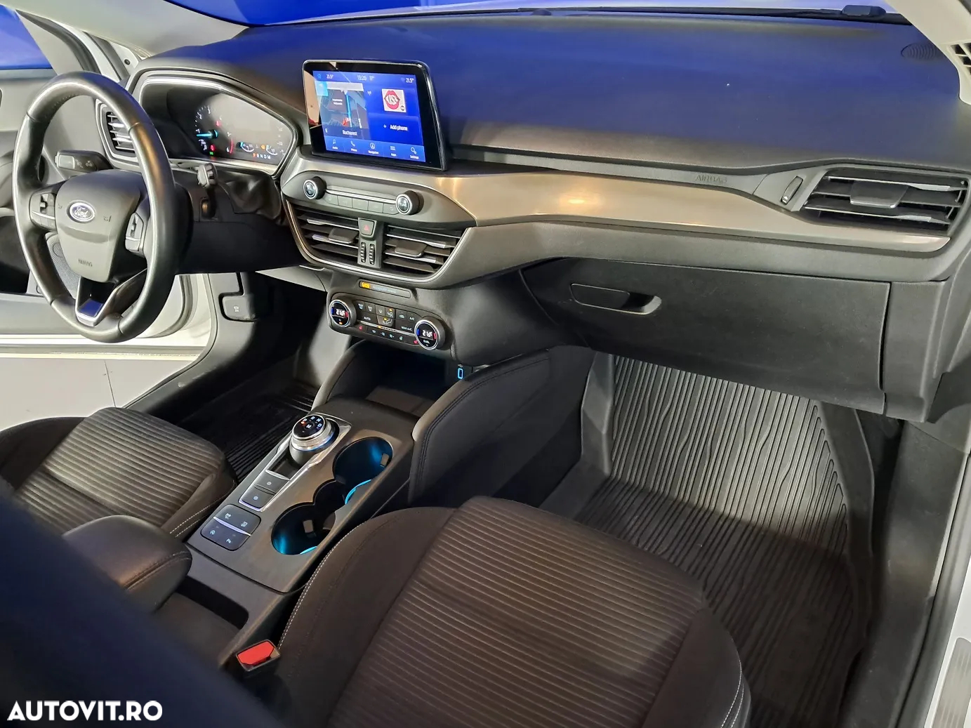 Ford Focus - 17