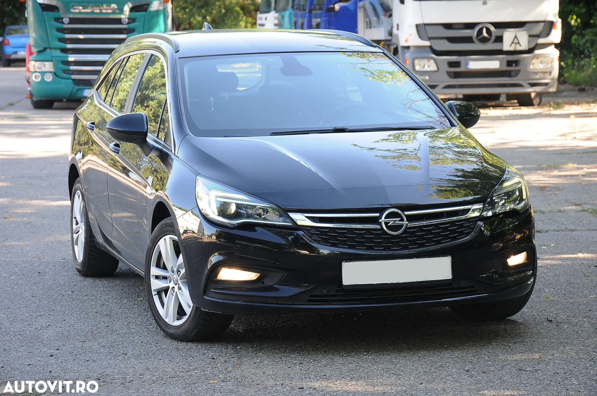 Opel Astra 1.6 CDTI ECOTEC Start/Stop Enjoy - 12