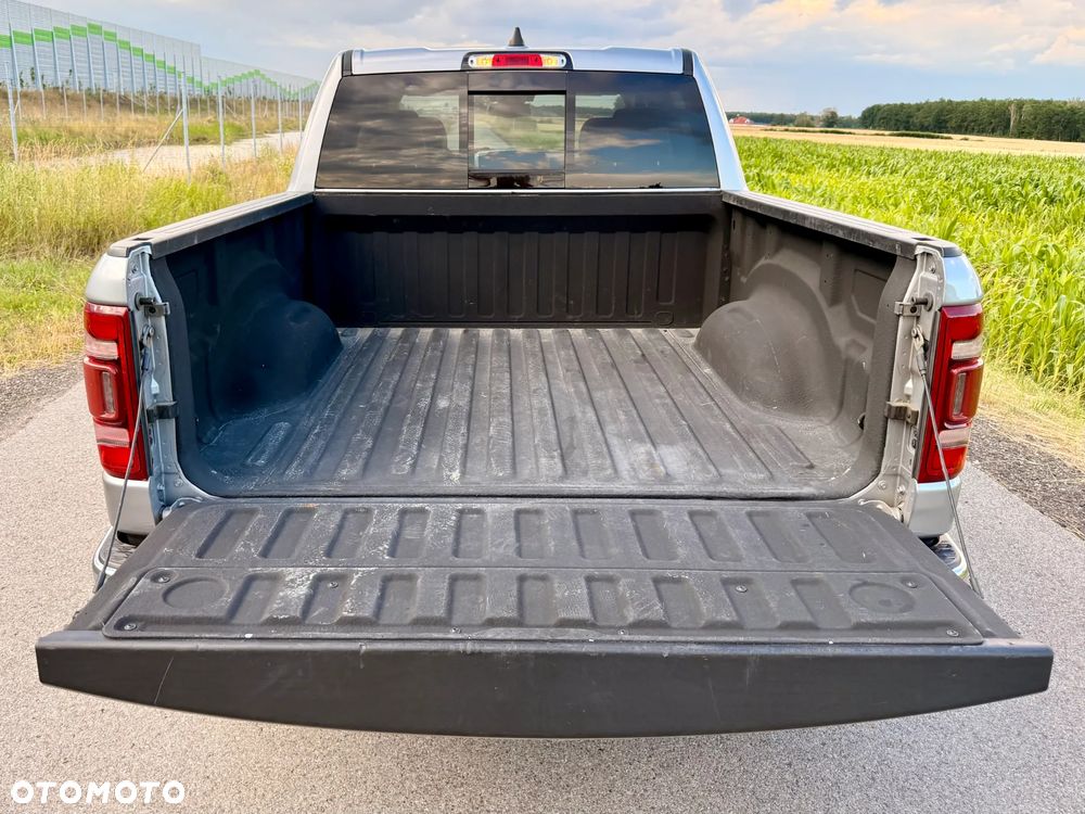 RAM 1500 5.7 Crew Cab Laramie - 19