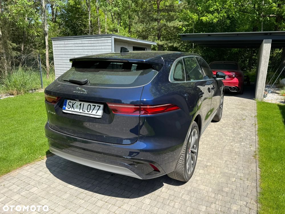 Jaguar F-Pace D200 AWD R-Dynamic HSE - 30