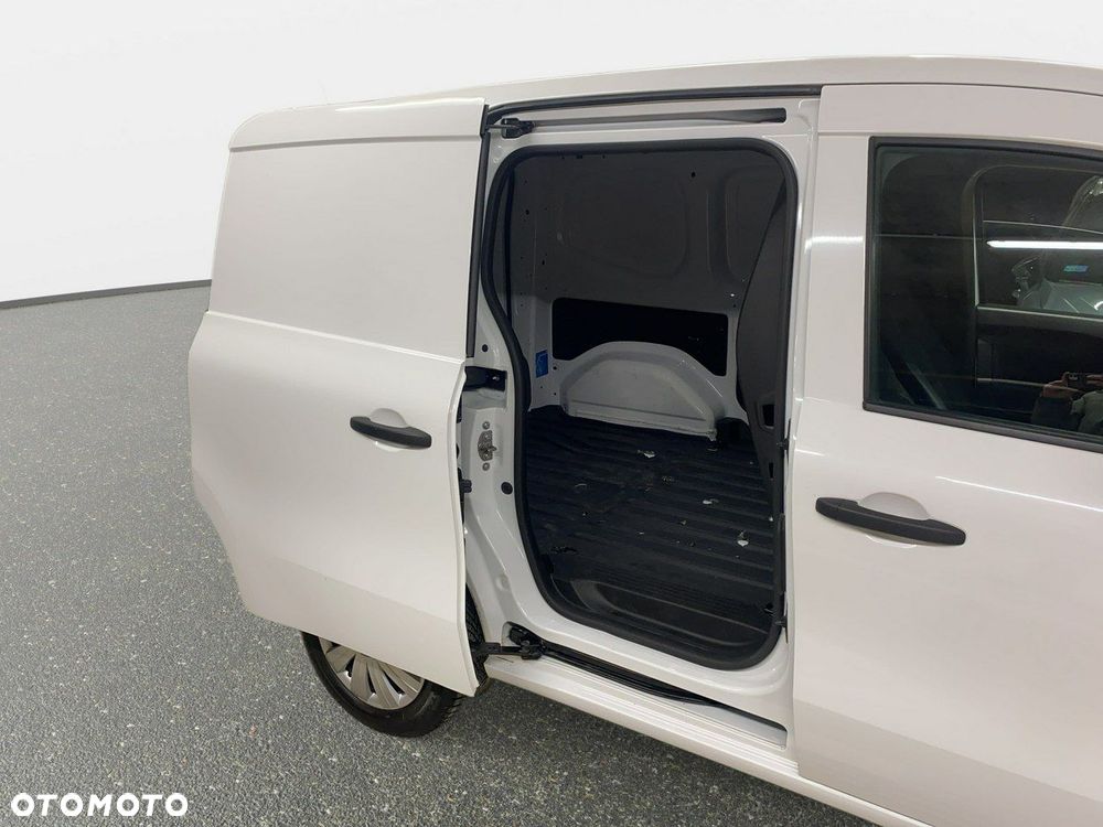 Nissan Townstar - 13