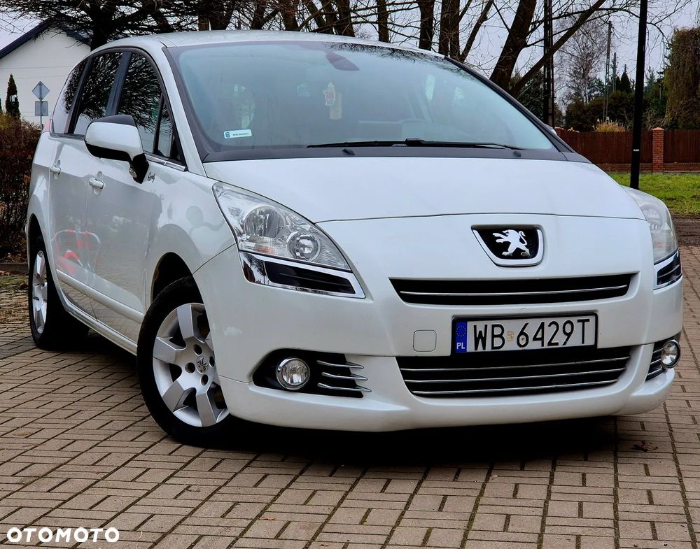 Peugeot 5008 - 3
