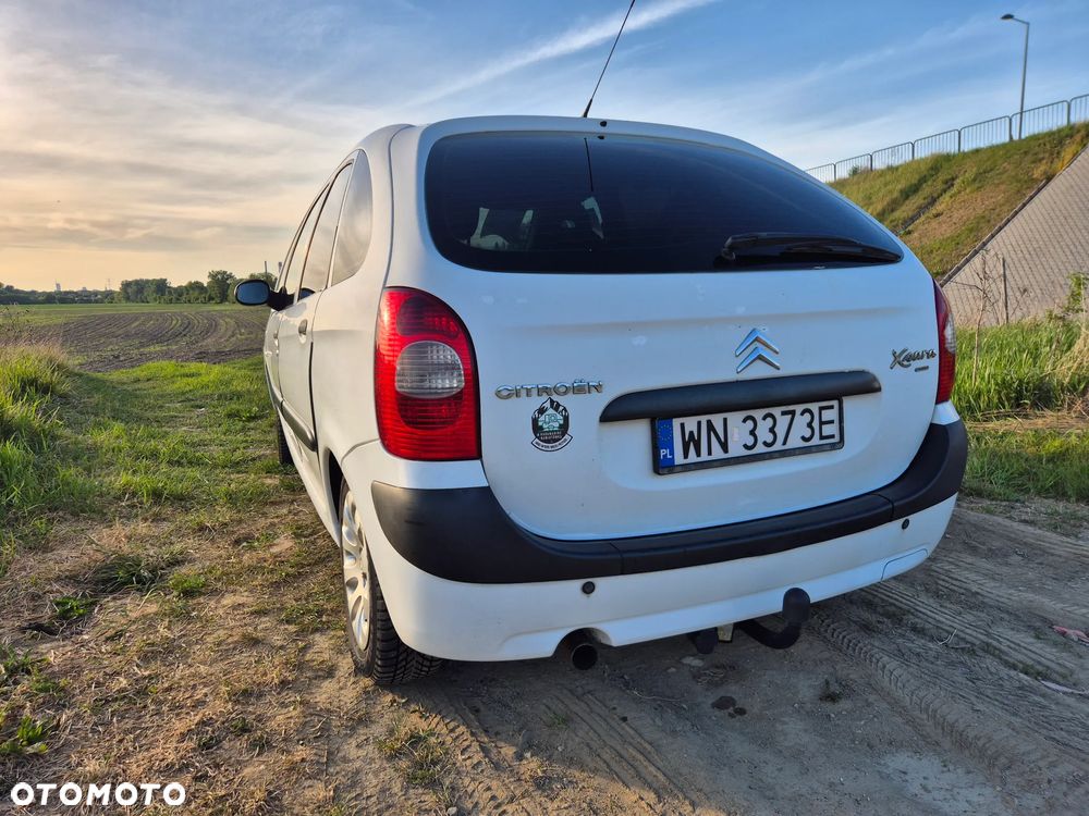 Citroën Xsara Picasso 1.6 HDI Exclusive - 4