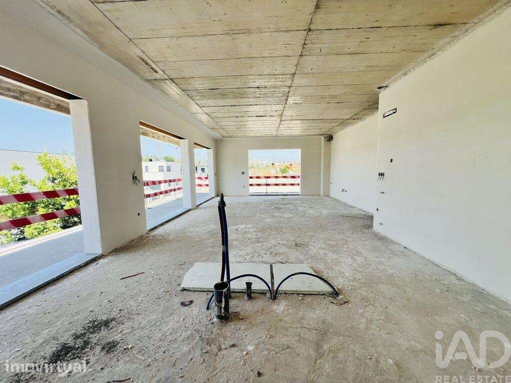 Apartamento T4 em Parceiros e Azoia de 209,00 m2 - Grande imagem: 3/30