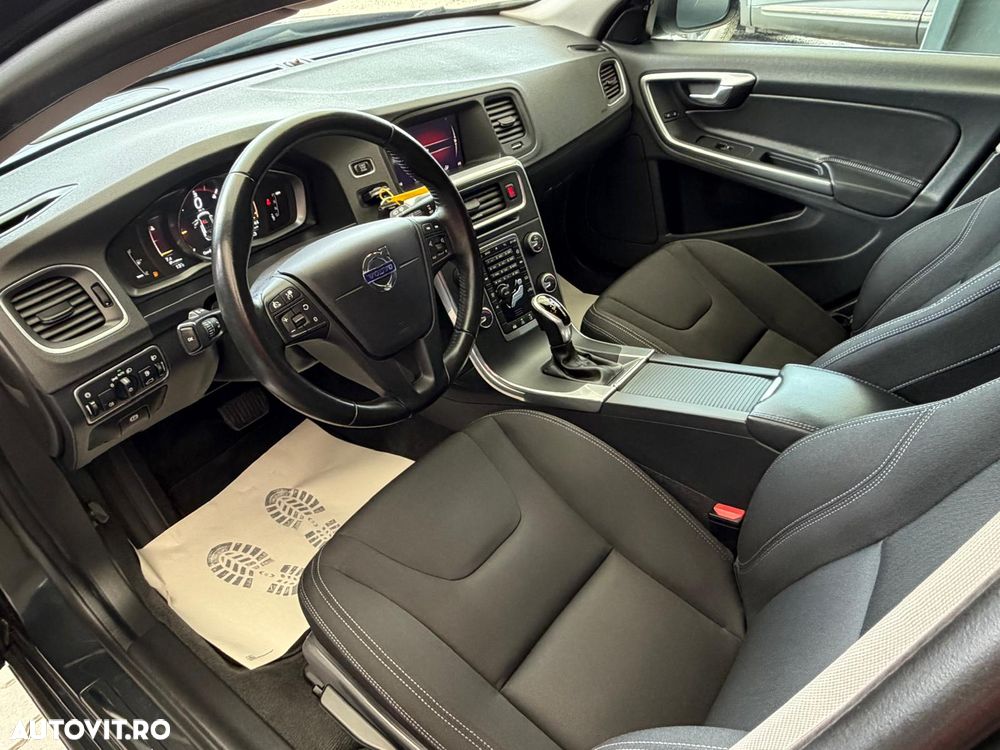 Volvo V60 D2 DRIVe Kinetic - 5