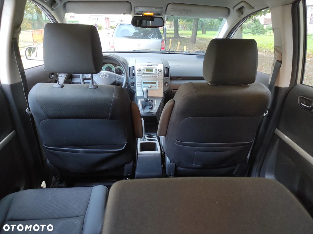 Toyota Corolla Verso 1.8 Sol 7os - 14