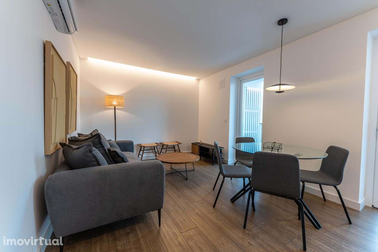 Apartamento T2 (Encharéu) com licença AL no coração de Ponta Delgada - Grande imagem: 2/30